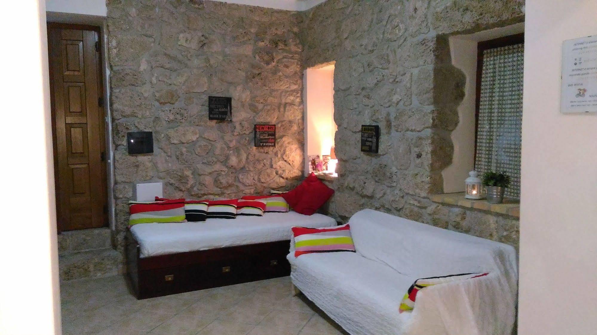 Le Pietre Ricce B&B Roccamontepiano Εξωτερικό φωτογραφία